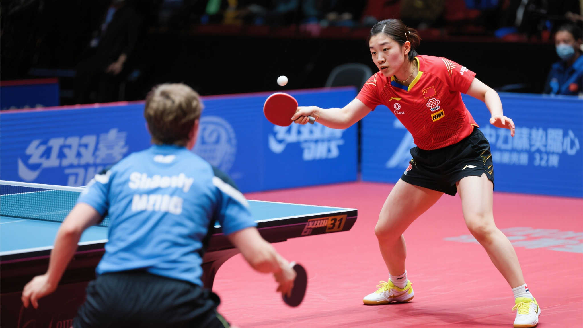 场比赛中 场比赛中